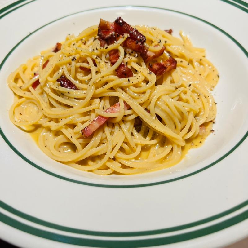 クラッシックカルボナーラ(Hey's Diner)