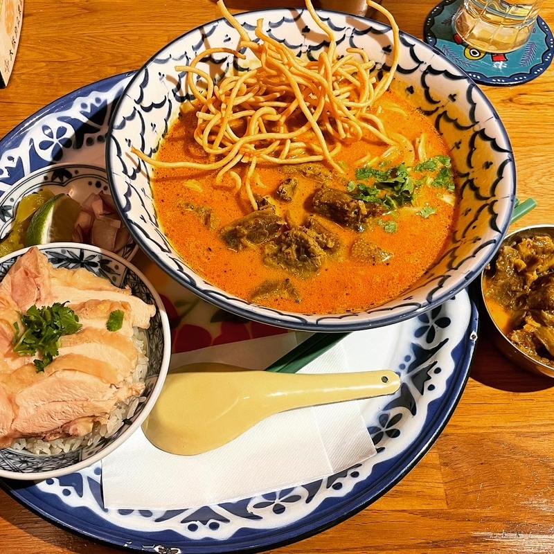 (Asian kitchen cafe 百福)