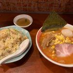 辛味噌ラーメン全部のせ