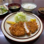 とんかつ定食(上)(とんかつ叶 )