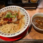 肉盛りつけ麺(肉そばけいすけ大名古屋ビルヂング店)