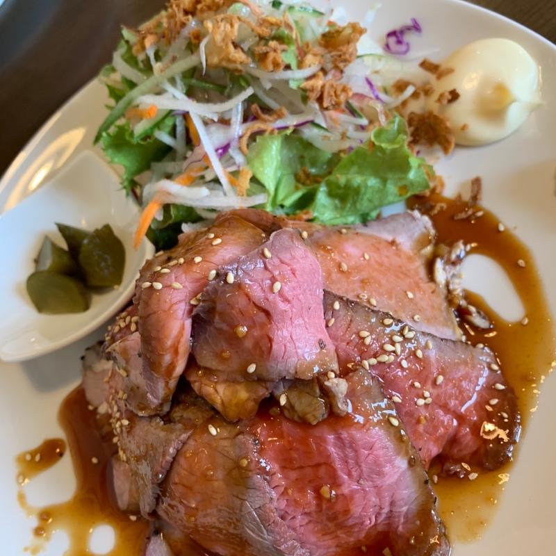 自家製ローストビーフ丼(キッチンロミール)