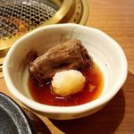 薄切りタン(肉やきとだしと博多うどん中目黒はし田)