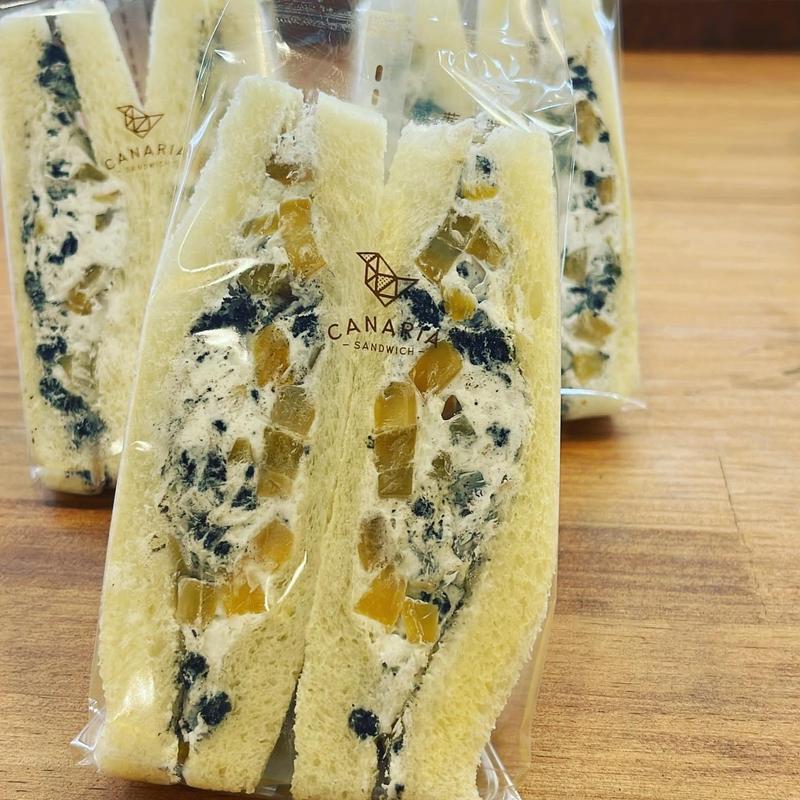 くりクッキークリームサンド(カナリアサンドイッチ曳舟店)