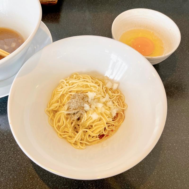 ニボ玉ハーフ(煮干中華蕎麦 舞～Mau～)