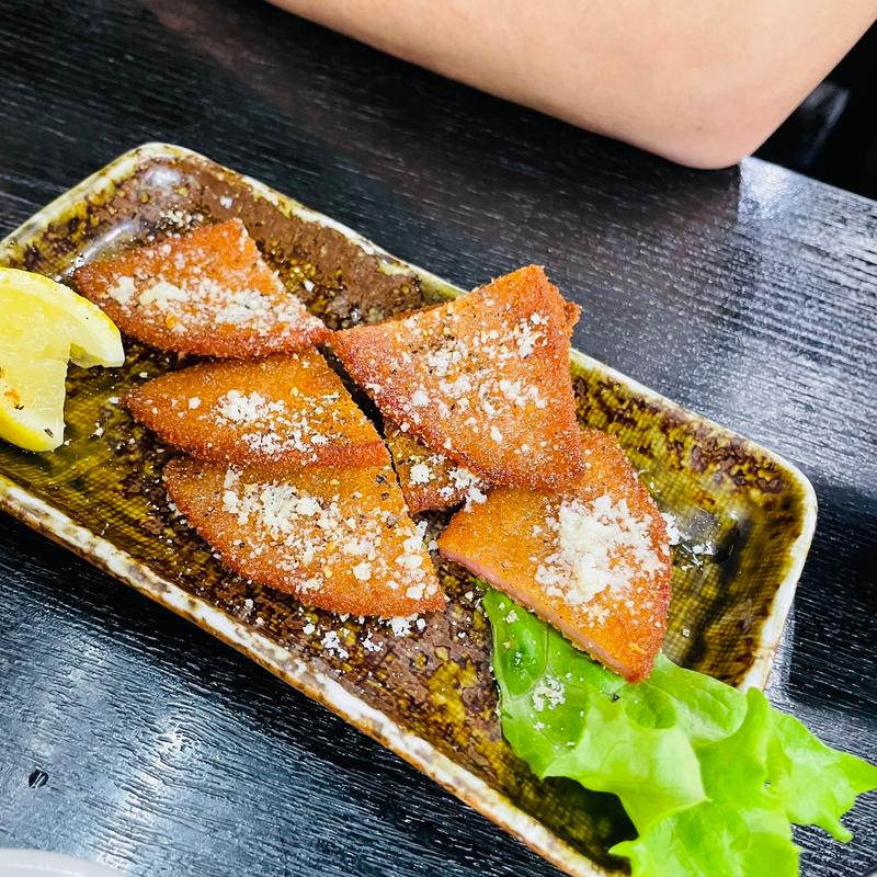 イタリア風ハムカツ(大衆割烹 藤八 （たいしゅうかっぽうとうはち）)