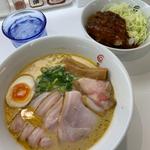 匠チャーシュー&ミニデミカツ丼(麺屋たくみ 駅前店)