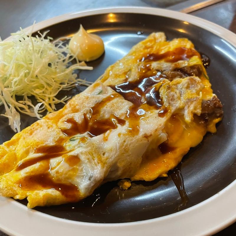 すじオムレツ(お好み焼き 宮生)