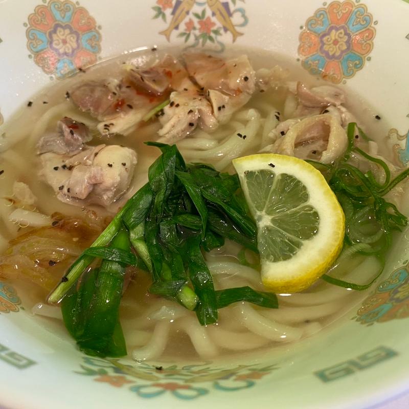 ベトナムフォー風うどん(ビッグさんど)