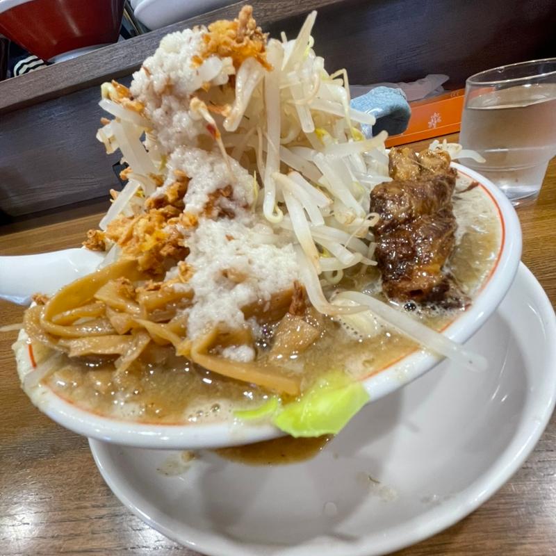 ニボ次郎(コツコツラーメン・三十六番)