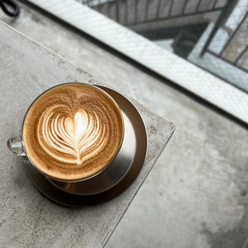 カフェラテ(+3k.CAFE)