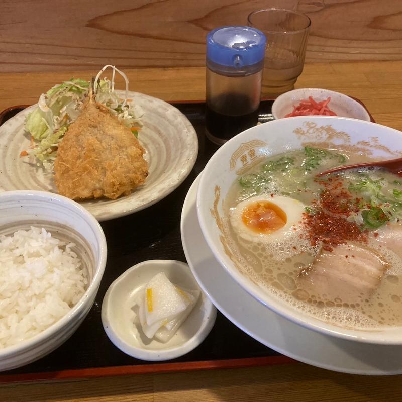 アジフライ定食(らあめん彩龍 （らあめんさいりゅう）)