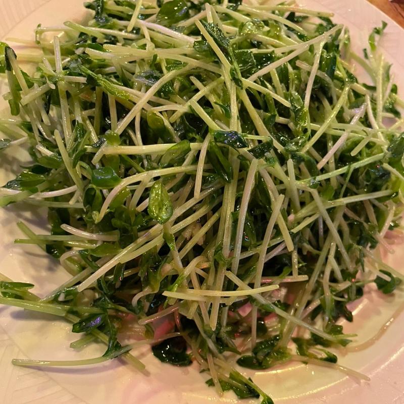 豆苗炒め(中国茶房8 六本木店 （チャイニーズカフェ・エイト）)