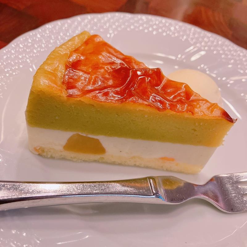 安納芋とりんごのカスタードスイートポテト(星乃珈琲店 新宿アルタ店 )