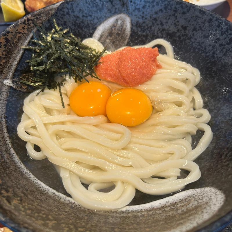 明太子と濃厚たまごのもちもち釜玉うどん(情熱うどん 荒木伝次郎)