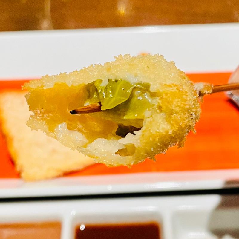 季節の串カツ10本コース　芽キャベツ(串カツとワインの店 燈（Tou）)