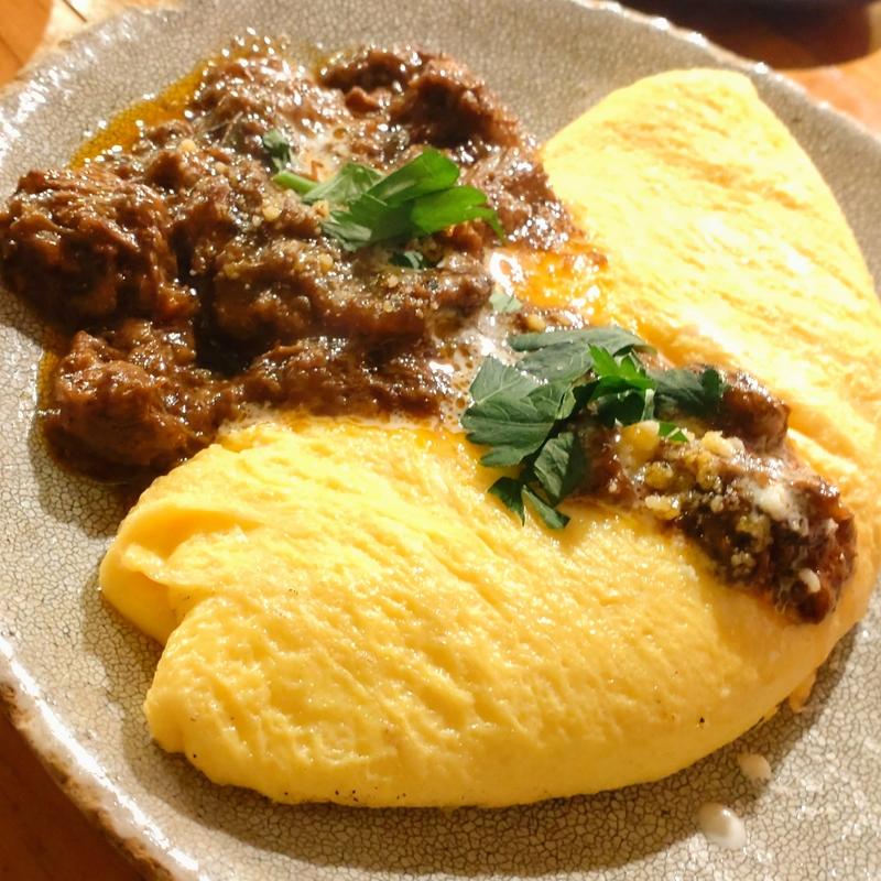 牛すじデミグラス煮込みオムレツ(DRA セブン)