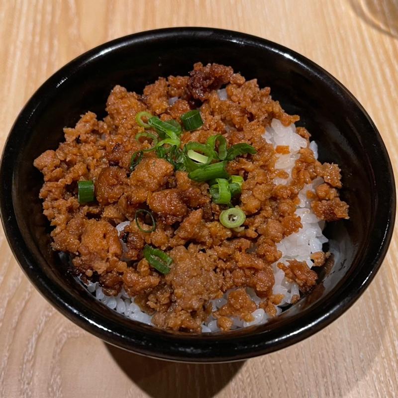 ミニ鶏そぼろ丼(鶏鬨 勝どき店)