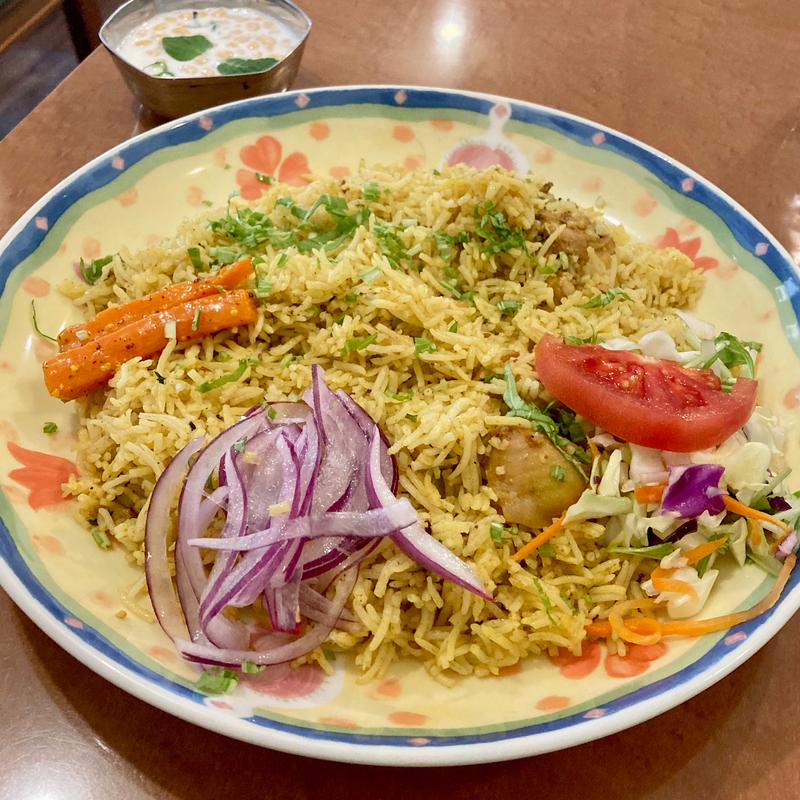 チキンビリヤニ(チャイチャイ ( インドのキッチン))