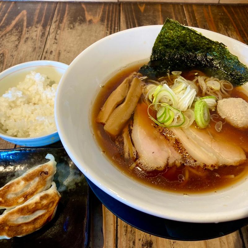 ランチせっと（しょうゆらーめん）(らーめん 吉田商店 )