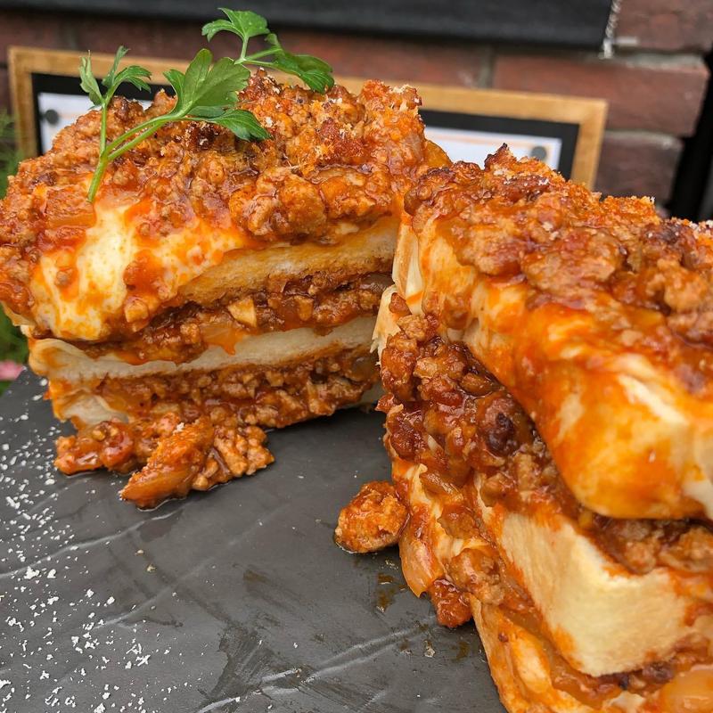 パンDEラザニア(コーヒー＆トースト)