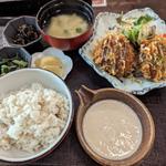 メンチカツとろろ定食