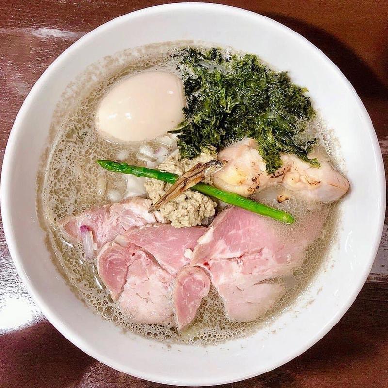 煮干しvs貝(らあめん鬼ぼし)