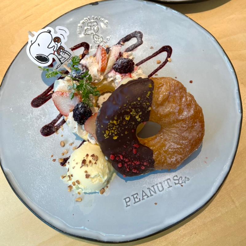 (PEANUTS Cafe SNOOPY MUSEUM TOKYO)