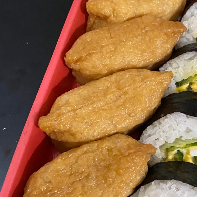 稲荷寿司(フードウェイ中洲食小町店)