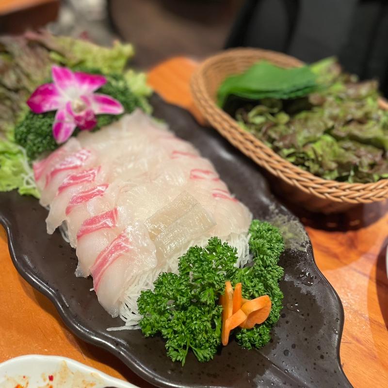 お刺身の盛り合わせ(海雲台 本店(ヘウンデ))