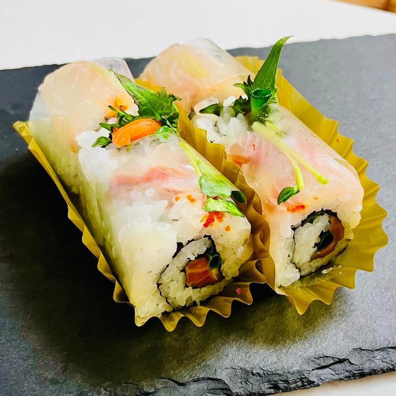 真鯛ROLL(Sushi Avenue K's 新宿伊勢丹店)