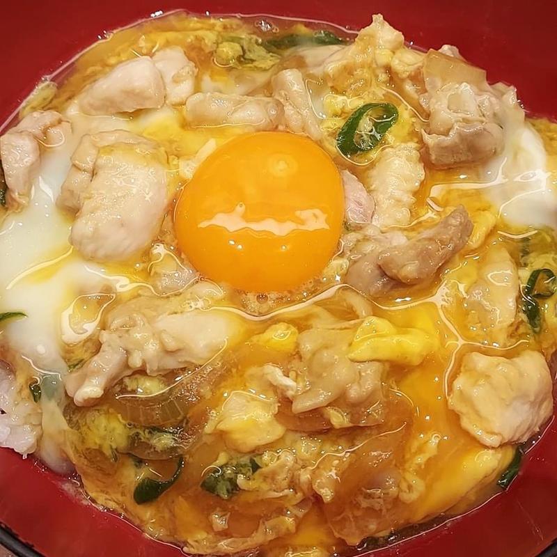 こだわりの親子丼(京の鳥どころ 八起庵 神楽坂店)