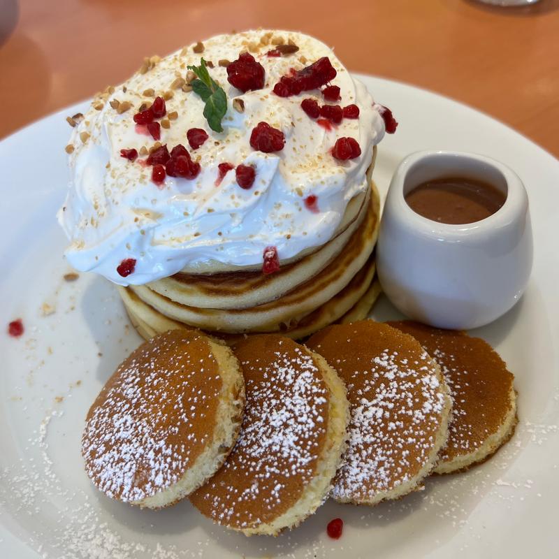 シークレット(デニーズ 六会店)