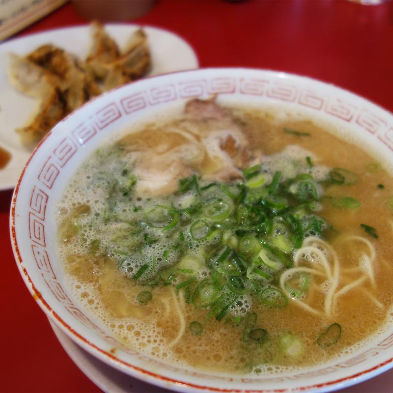 ラーメン・ギョーザセット(長浜御殿 住吉店)