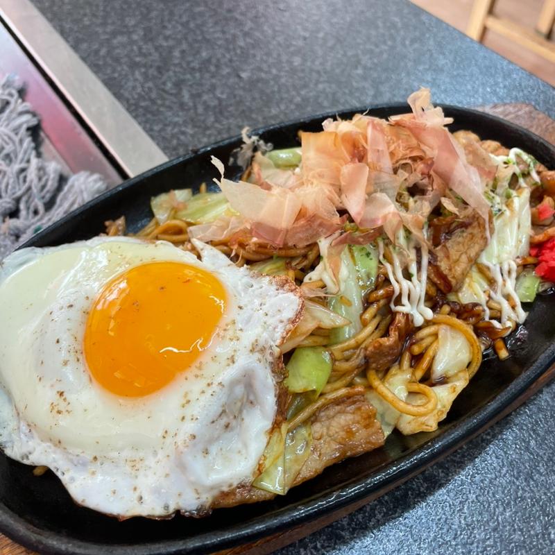 焼きそば(お好み焼き たこ焼き とんとん)