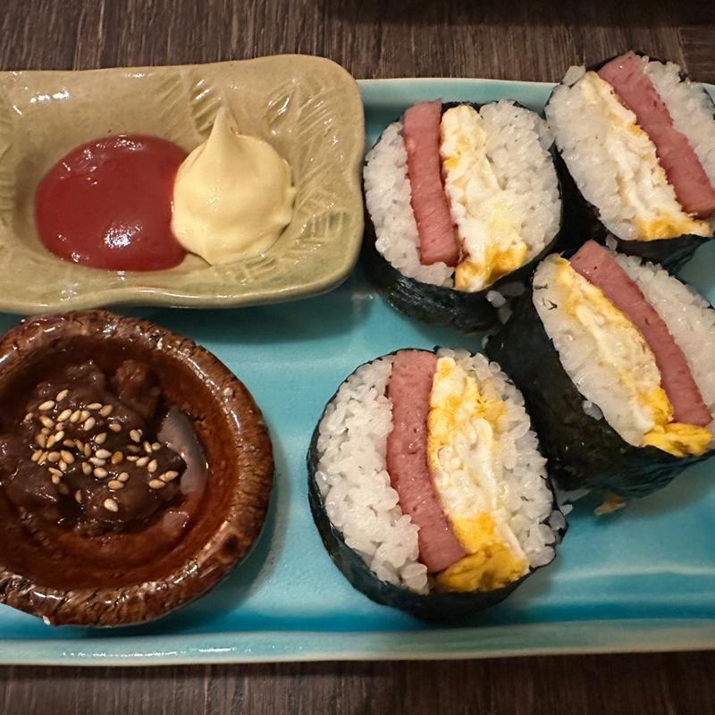 スパムと玉子焼の海苔巻ごはん(島食堂 ゆいたば)