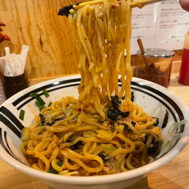 半熟玉子まぜそば(油そば・まぜそば ロマン 本店)