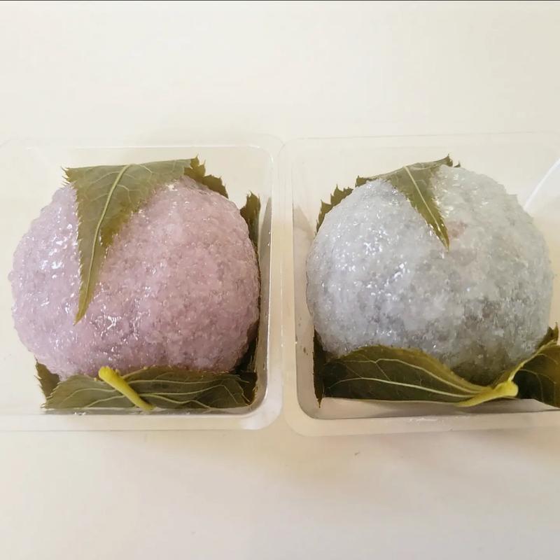 道明寺桜餅(榮太樓總本鋪 喫茶室 雪月花 日本橋本店 （えいたろうそうほんぽ）)