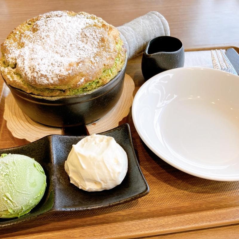特性抹茶あずきパンケーキ(cafe KOMON 湖紋)