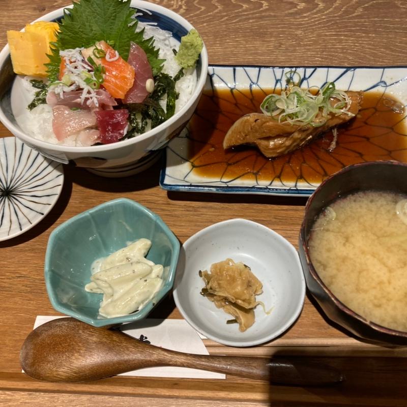 (小田原みなと食堂)