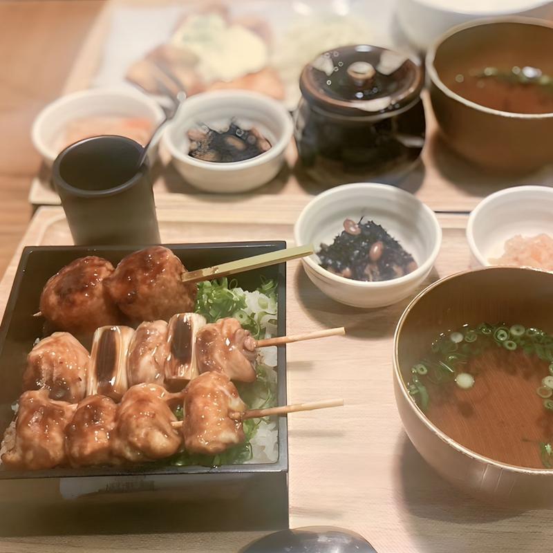 大山どりの焼き鳥重(やきとり屋すみれ  高槻店)