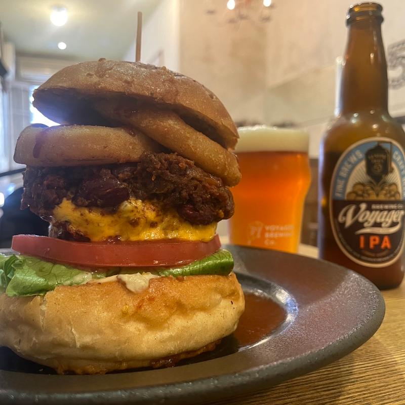 チリビーンズチーズバーガー(Sunchago Burgers)