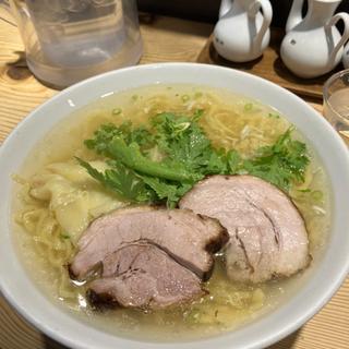 本丸塩ら～麺(本丸亭 横浜店)