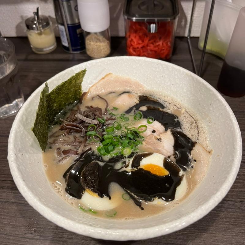 (博多ラーメン春々)