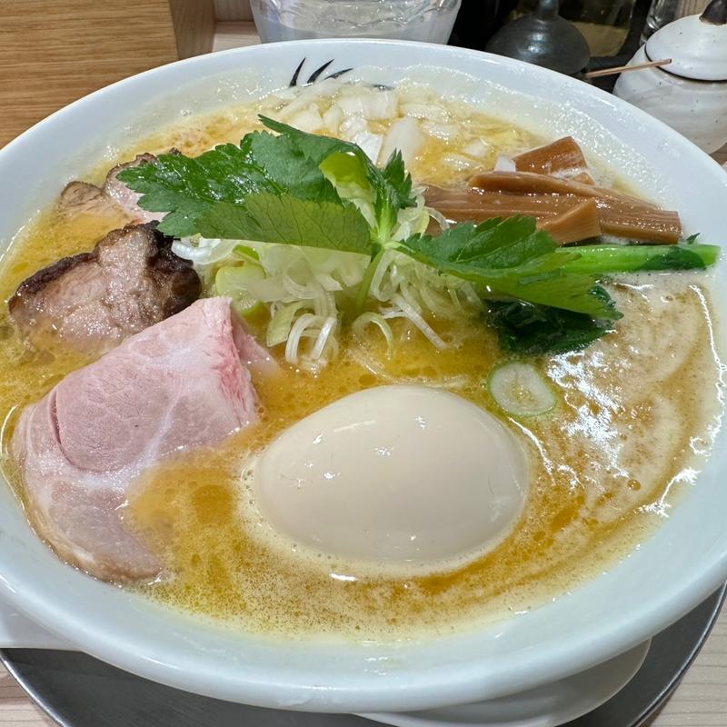 味玉醤油こってり(ラーメン専科 竹末食堂)