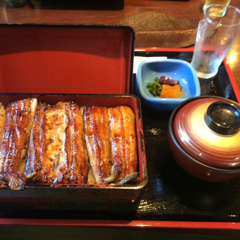 (うなぎ　桜家 （さくらや）)