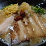 特製鶏白湯らーめん+チャーシュー(三代目 らーめんところ「まるは」極)