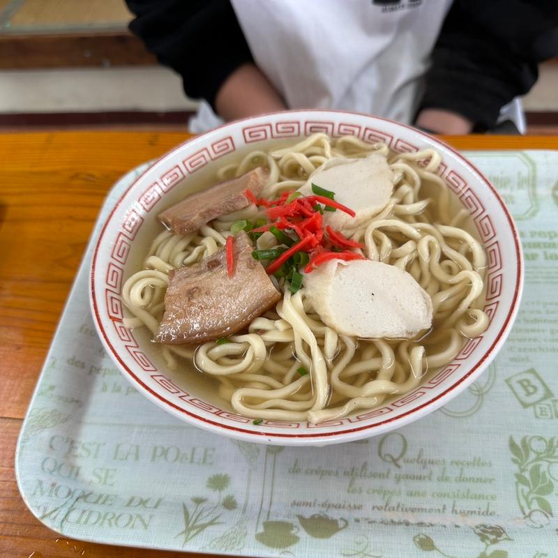 沖縄そば　大(南国食堂 )