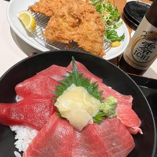 本マグロ丼 アジフライ(横濱屋本舗食堂)