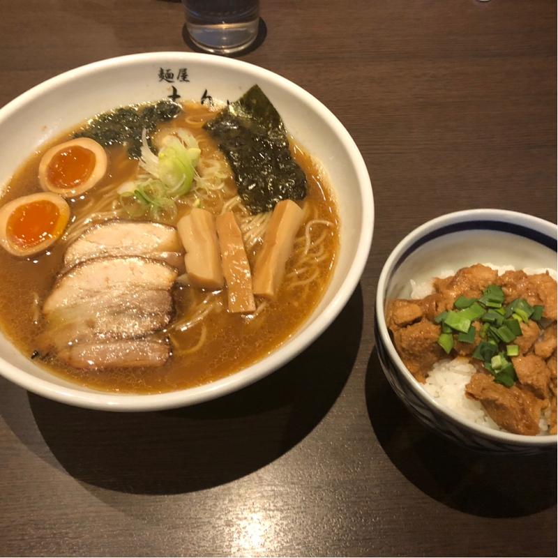 醤油ラーメン大盛、鶏ちゃん丼？(麺屋 もり田 )